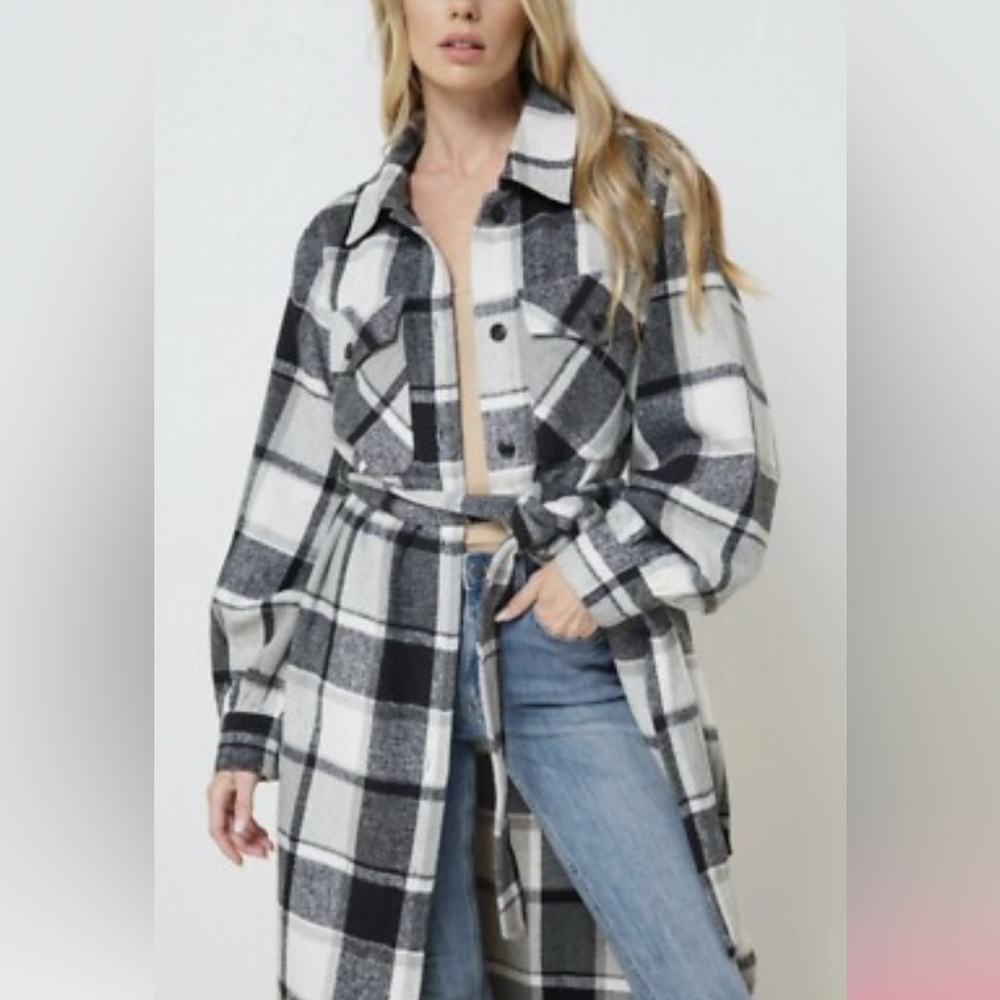 BlankNYC women's plaid jacke long
